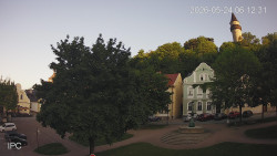Náměstí, Hrad a Trůba