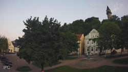 Náměstí, Hrad a Trůba