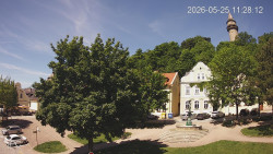 Náměstí, Hrad a Trůba