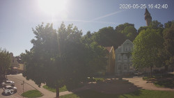 Náměstí, Hrad a Trůba