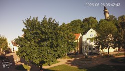 Náměstí, Hrad a Trůba