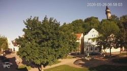 Náměstí, Hrad a Trůba