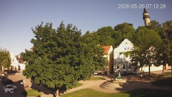 Náměstí, Hrad a Trůba
