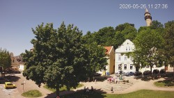 Náměstí, Hrad a Trůba