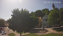 Náměstí, Hrad a Trůba