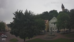 Náměstí, Hrad a Trůba