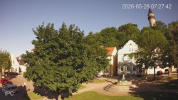Náměstí, Hrad a Trůba