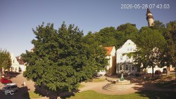 Náměstí, Hrad a Trůba