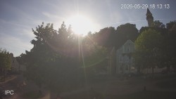 Náměstí, Hrad a Trůba
