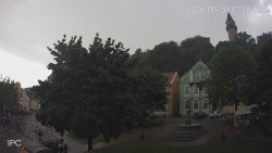 Náměstí, Hrad a Trůba