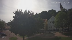 Náměstí, Hrad a Trůba