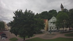 Náměstí, Hrad a Trůba