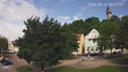 Náměstí, Hrad a Trůba