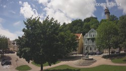 Náměstí, Hrad a Trůba