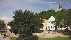 Náměstí, Hrad a Trůba