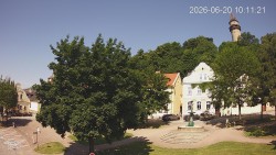 Náměstí, Hrad a Trůba