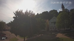 Náměstí, Hrad a Trůba