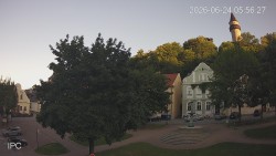Náměstí, Hrad a Trůba