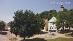 Náměstí, Hrad a Trůba