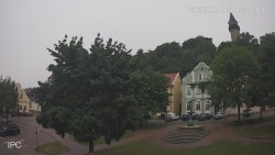 Náměstí, Hrad a Trůba