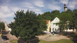 Náměstí, Hrad a Trůba