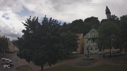 Náměstí, Hrad a Trůba