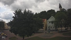 Náměstí, Hrad a Trůba