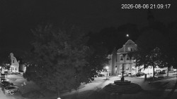 Náměstí, Hrad a Trůba