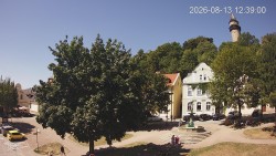 Náměstí, Hrad a Trůba
