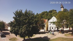 Náměstí, Hrad a Trůba