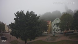 Náměstí, Hrad a Trůba