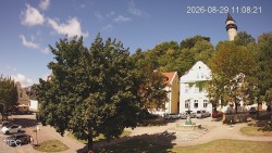 Náměstí, Hrad a Trůba