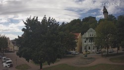 Náměstí, Hrad a Trůba