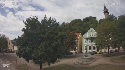 Náměstí, Hrad a Trůba