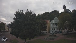 Náměstí, Hrad a Trůba