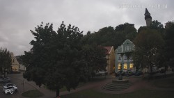 Náměstí, Hrad a Trůba