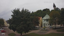 Náměstí, Hrad a Trůba