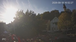 Náměstí, Hrad a Trůba