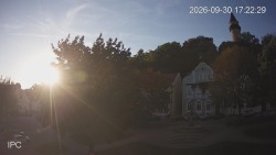 Náměstí, Hrad a Trůba