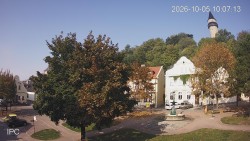 Náměstí, Hrad a Trůba