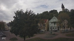 Náměstí, Hrad a Trůba