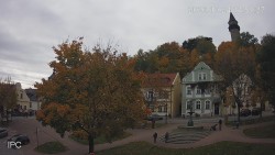 Náměstí, Hrad a Trůba
