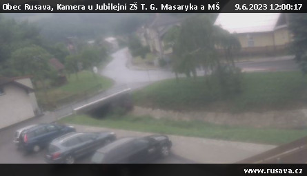 Ski Areál Rusava - Kamera u Jubilejní ZŠ T. G. Masaryka a MŠ - 9.6.2023 v 12:00