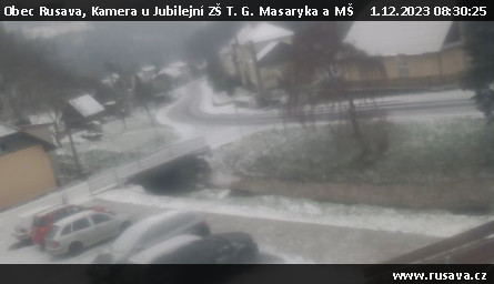 Ski Areál Rusava - Kamera u Jubilejní ZŠ T. G. Masaryka a MŠ - 1.12.2023 v 08:30