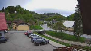 Obec Rusava - Kamera u Jubilejní ZŠ T. G. Masaryka a MŠ - 16.4.2024 v 08:00 Obec Rusava - Kamera u Jubilejní ZŠ T. G. Masaryka a MŠ - 16.4.2024 v 08:00