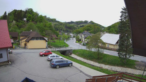 Obec Rusava - Kamera u Jubilejní ZŠ T. G. Masaryka a MŠ - 16.4.2024 v 10:00 Obec Rusava - Kamera u Jubilejní ZŠ T. G. Masaryka a MŠ - 16.4.2024 v 10:00