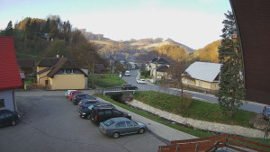 Obec Rusava - Kamera u Jubilejní ZŠ T. G. Masaryka a MŠ - 7.11.2024 v 08:00 Obec Rusava - Kamera u Jubilejní ZŠ T. G. Masaryka a MŠ - 7.11.2024 v 08:00