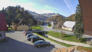 Obec Rusava - Kamera u Jubilejní ZŠ T. G. Masaryka a MŠ - 7.11.2024 v 11:00 Obec Rusava - Kamera u Jubilejní ZŠ T. G. Masaryka a MŠ - 7.11.2024 v 11:00