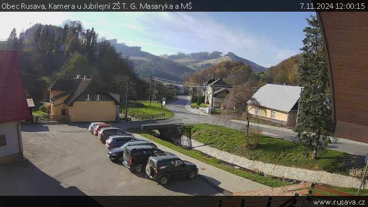 Obec Rusava - Kamera u Jubilejní ZŠ T. G. Masaryka a MŠ - 7.11.2024 v 12:00 Obec Rusava - Kamera u Jubilejní ZŠ T. G. Masaryka a MŠ - 7.11.2024 v 12:00