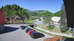 Obec Rusava - Kamera u Jubilejní ZŠ T. G. Masaryka a MŠ - 2.5.2025 v 10:00 Obec Rusava - Kamera u Jubilejní ZŠ T. G. Masaryka a MŠ - 2.5.2025 v 10:00